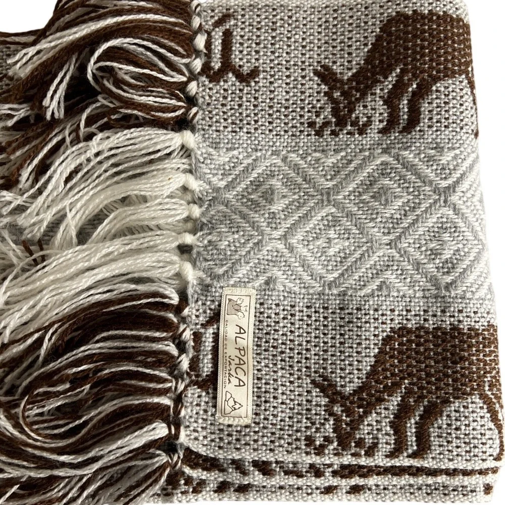 Alpaca Andes Woven Scarf Gray Brown Llama Geometric Fringe Winter Wrap‎
